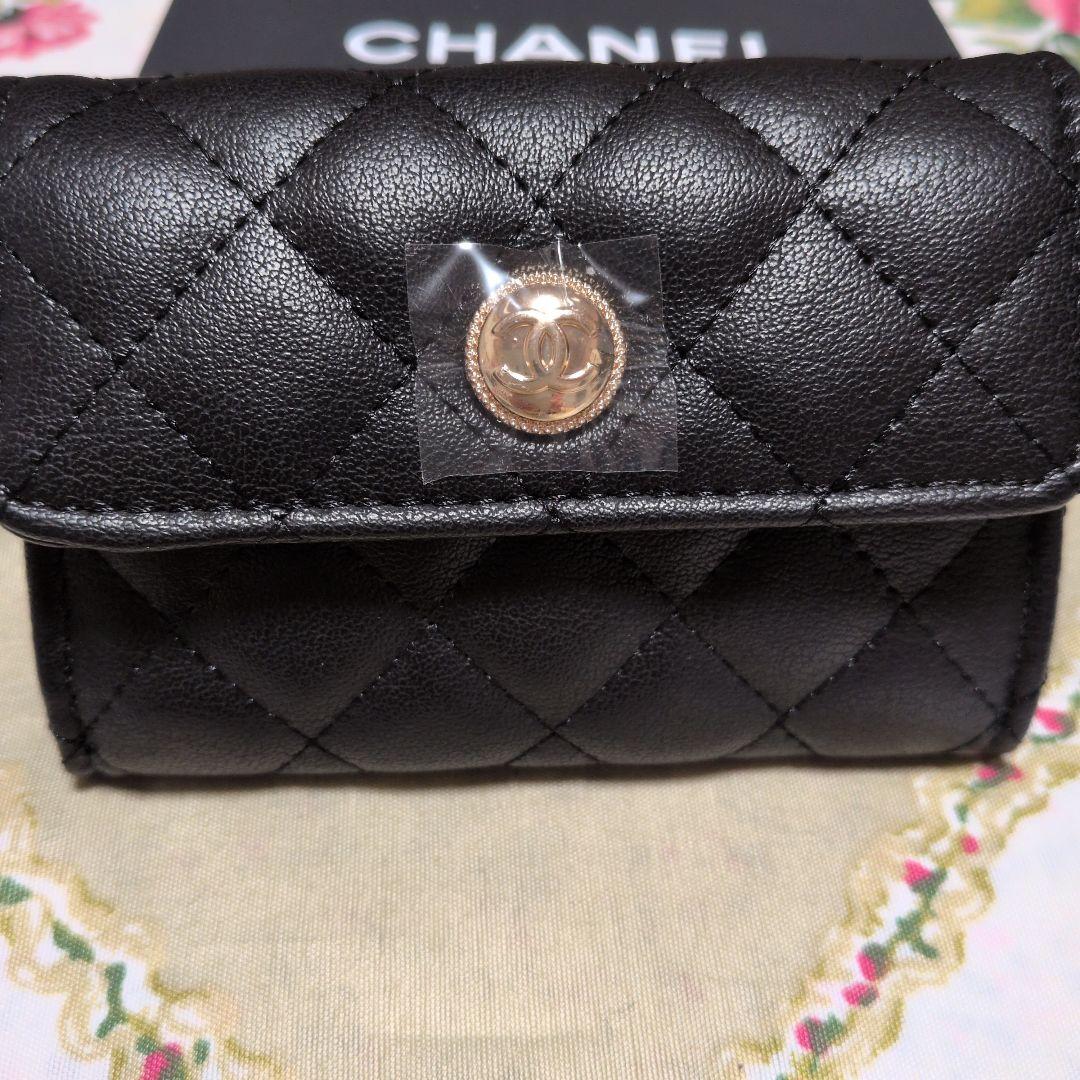 CHANELノベルティケース