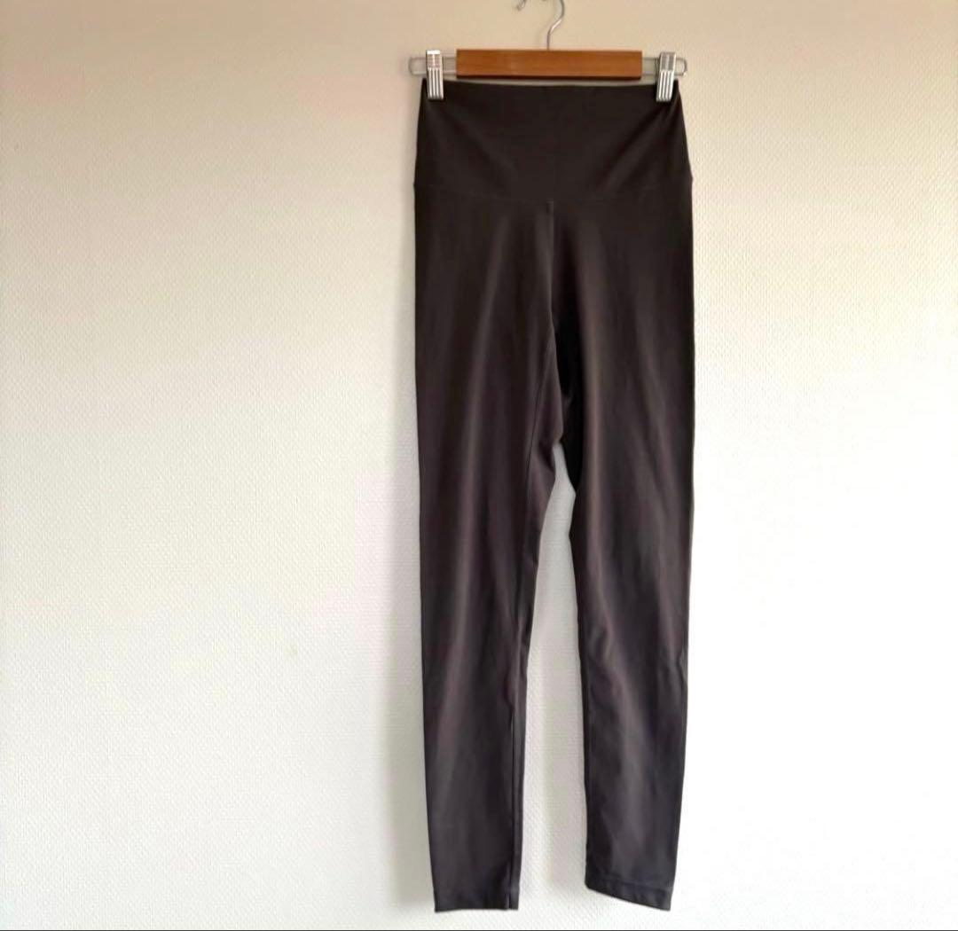 ジュリエ Julier YOGA FIT ヨガパンツ レギンス S