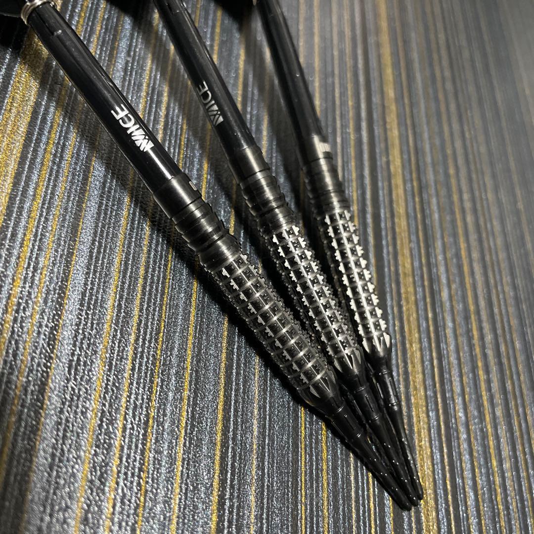 定価11000円 ソフトダーツ クロックフォース 18g CF2