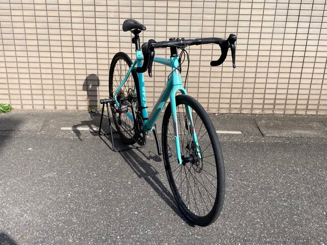 送料込 ビアンキロードバイク Bianchi VIA NIRONE 7 DISC
