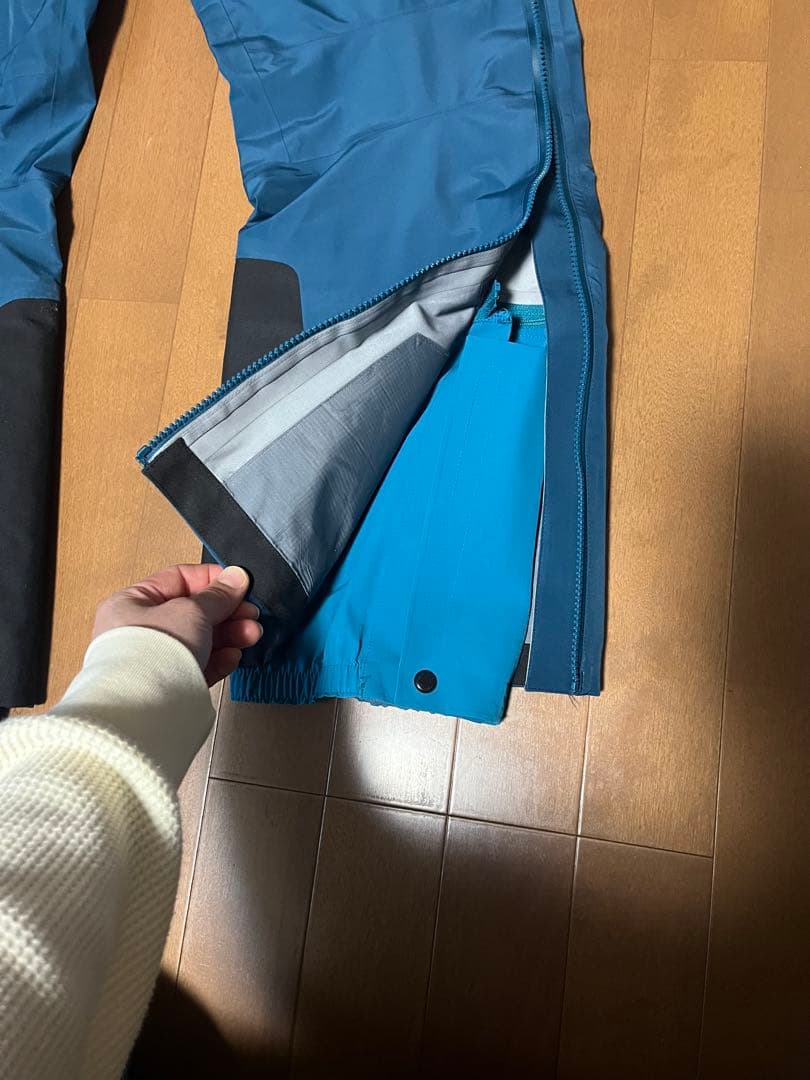 マウンテンイクイップメント スノーボード ウエア ビブ GORE-TEX