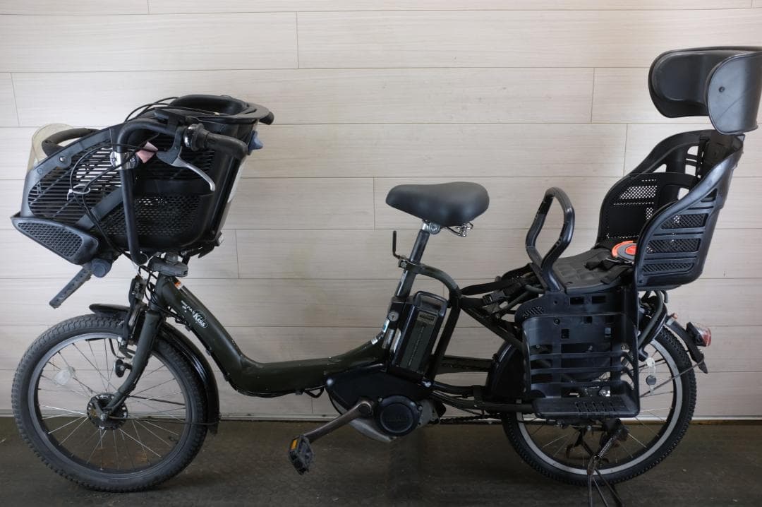 電動自転車ヤマハPAS　KISS　20インチ3段　8.7Ah（4点灯）充電器あり