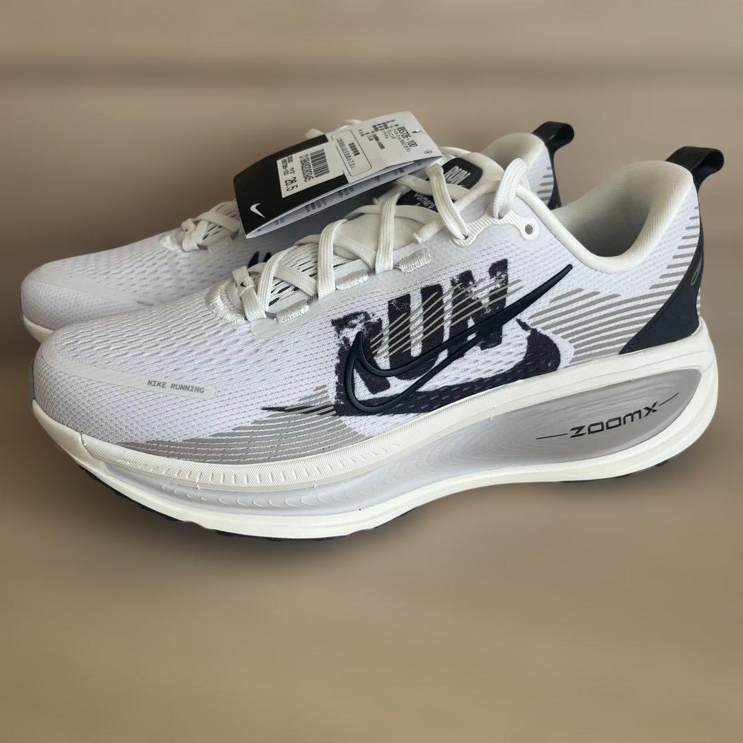 ナイキ ボメロ18 RUN 26.5cm