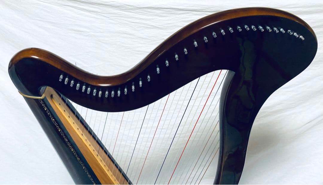 青山ハープ 34弦 130B 弦楽器 脚付 チューニングキー付 動作確認済