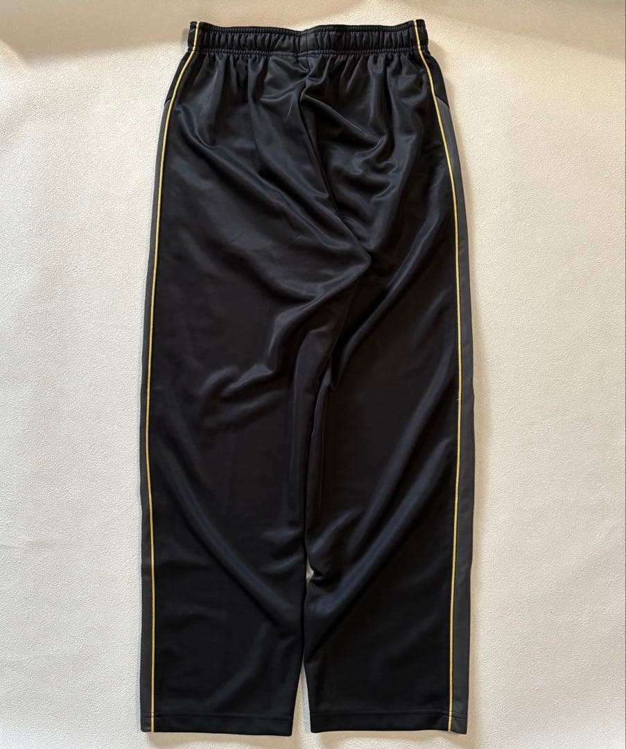美品✨ NIKE ナイキ ジャージ 上下セット 黒 ゴールドM トレーニング