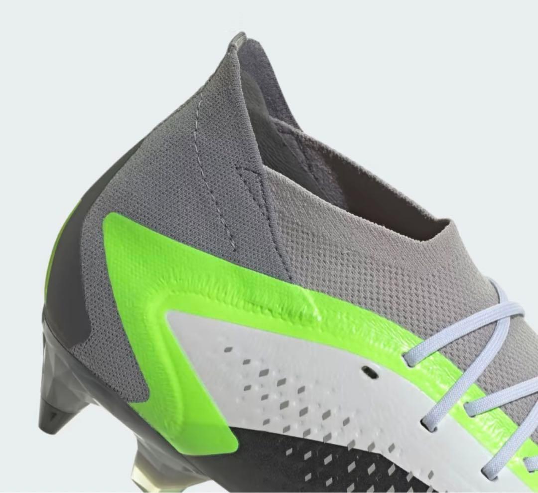 新品 25cm アディダス プレデター アキュラシー.1 サッカースパイク