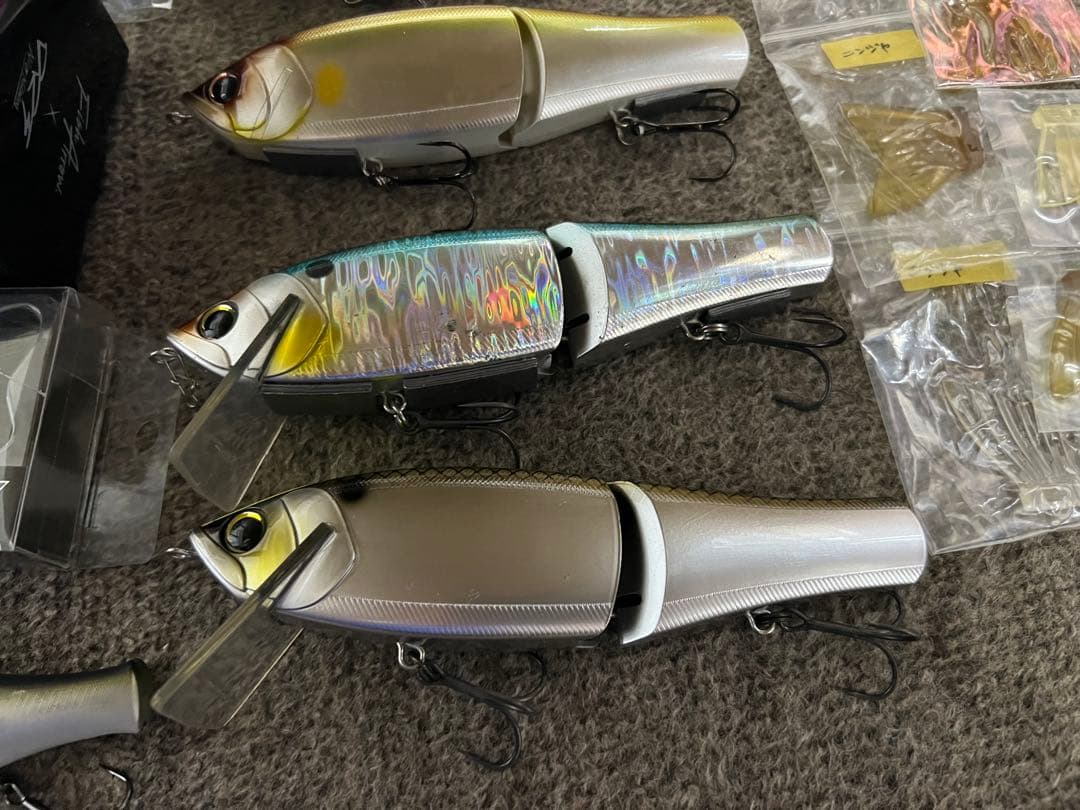 送料無料！お得！早い者勝ち！バス釣り有名メーカービッグベイト等 まとめ売りセット