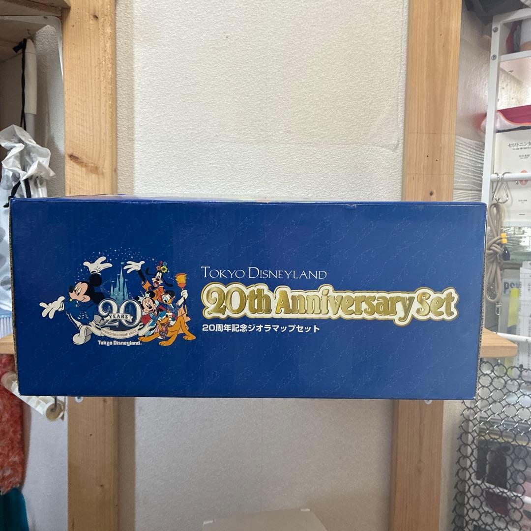 ディズニーランド20周年記念ジオラマ　未開封品