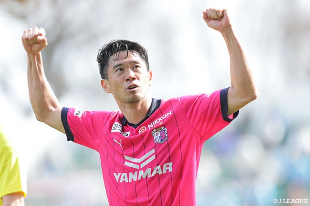♦︎美品♦︎8香川真司Mサイズセレッソユニフォーム