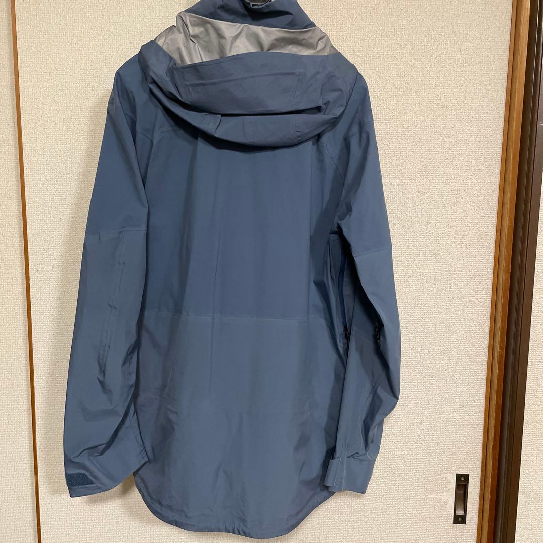 【クリーニング済】AK 3L FREEBIRD JK （BURTON)