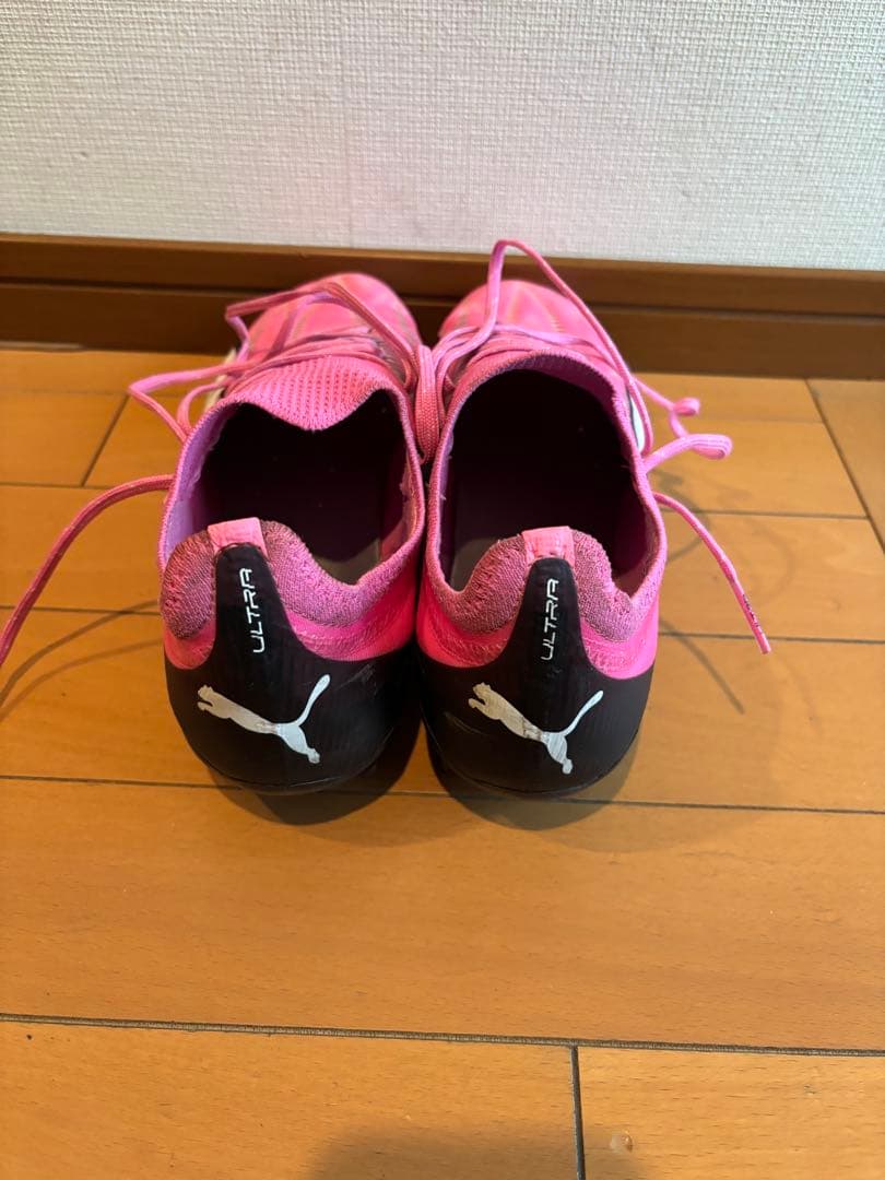 Puma ピンク サッカーシューズ スパイク　ウルトラ　FG/AG