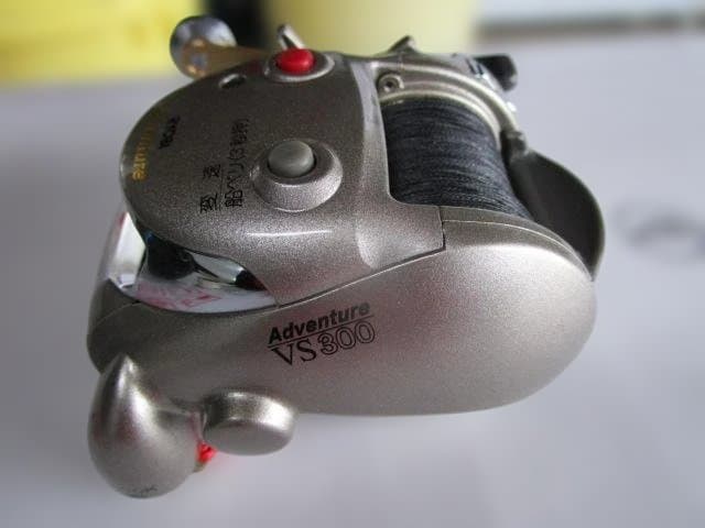 RYOBI Adventure VS300 電動リール