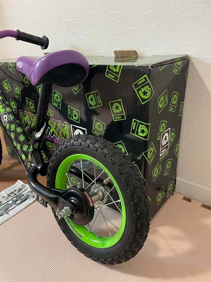 マジカルモッシュミスフィッツ　BROTHERFOOT バランスバイクストライダー