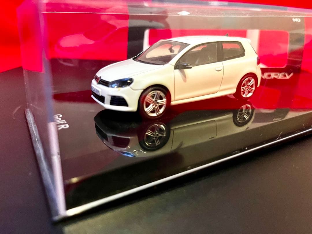 1/43 ノレブ ミニカー ゴルフR GOLF R ミニカーフォルクスワーゲン