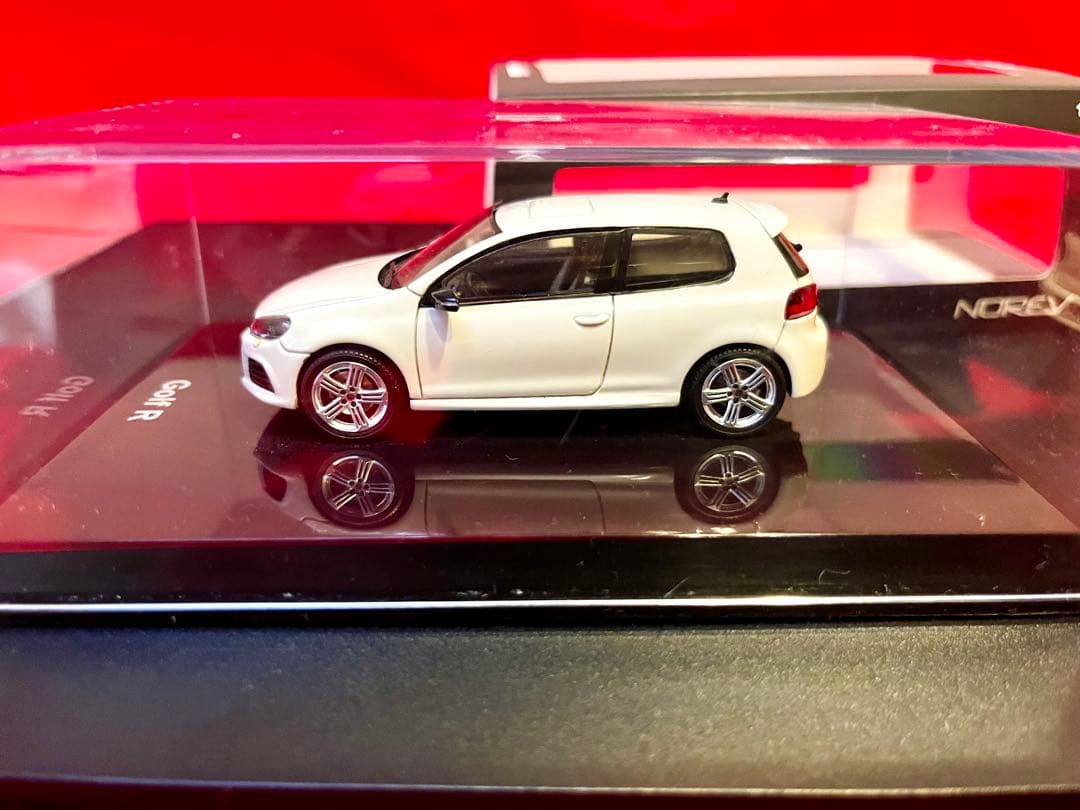 1/43 ノレブ ミニカー ゴルフR GOLF R ミニカーフォルクスワーゲン