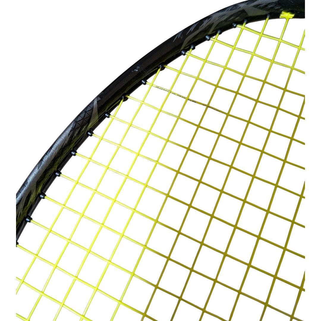 【美品】YONEX ナノフレア1000Z NANOFLARE 4UG5