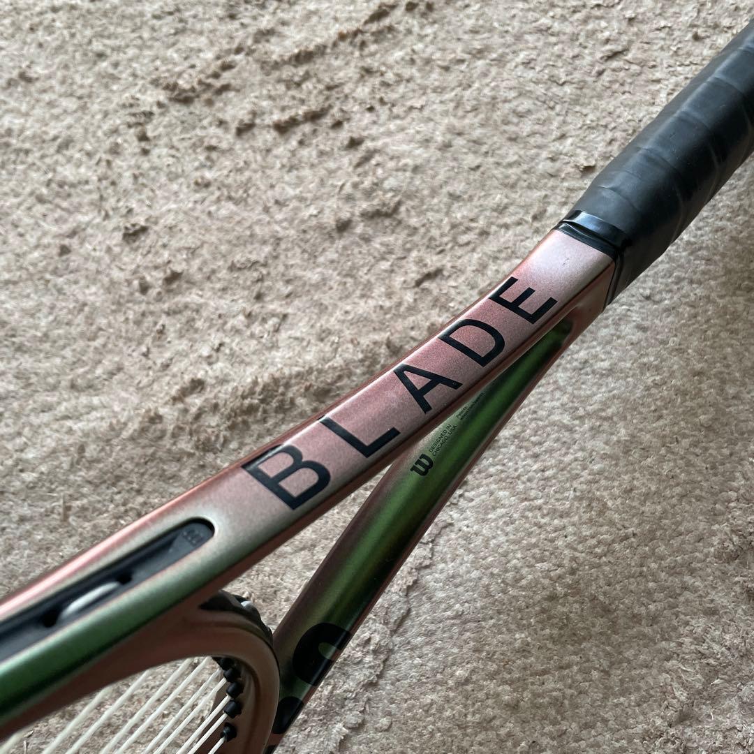 Wilson BLADE V8 98 305g 16×19 G3