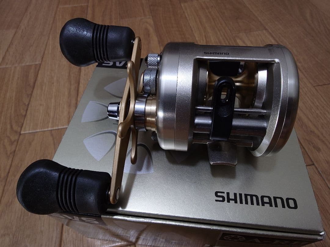 SHIMANO AXIS 100 VERSION 2 ベイトリール