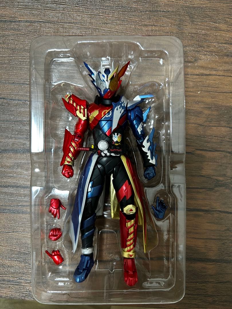 S.H.フィギュアーツ 仮面ライダービクローズビルド