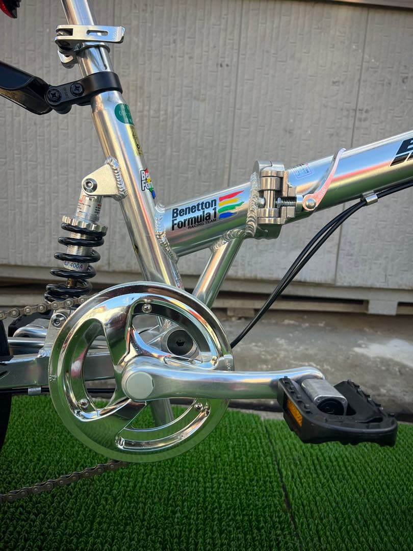 BENETTON Formula 1 折りたたみ自転車 20インチ　BF-αⅡ