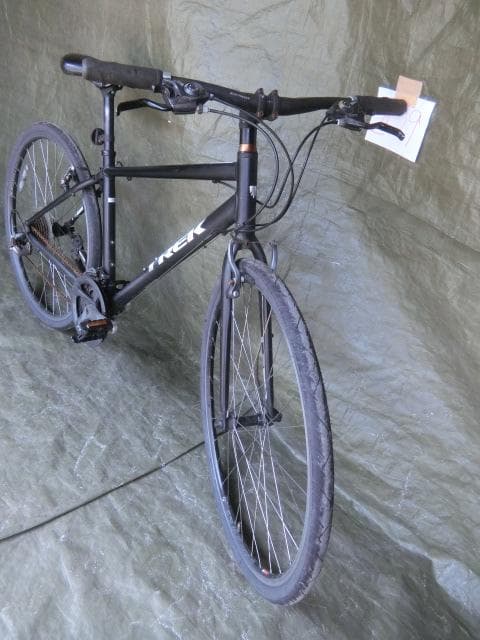 209：Trek FX2　クロスバイク　部品取等ジャンク　引取限定：埼玉県所沢市