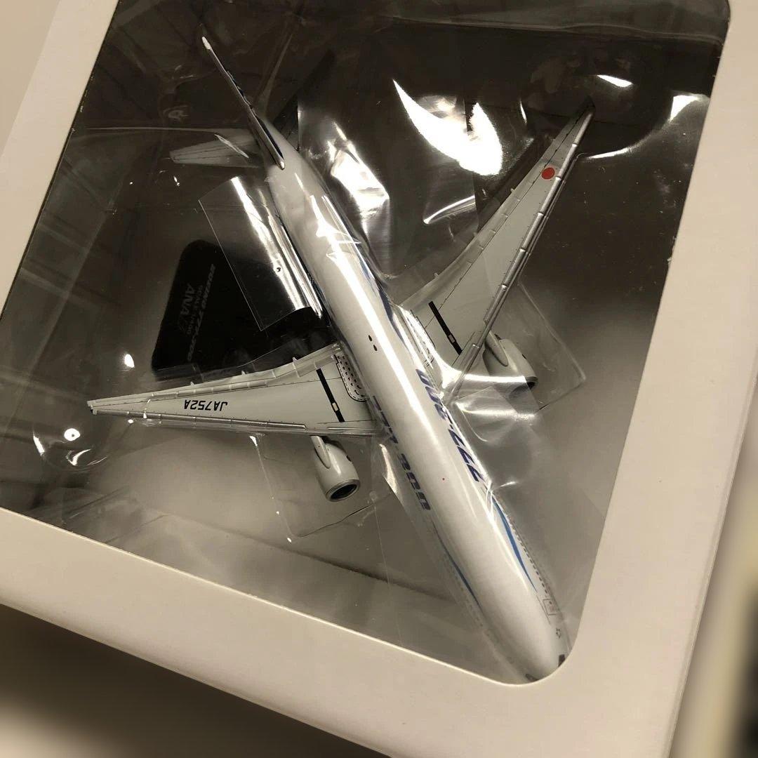 全日空商事　1/400ANAボーイング777−200＆777−300