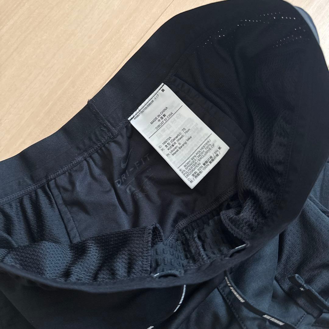 【未使用級】ナイキ スウィフト Dri-FIT 黒 ランニングパンツ S