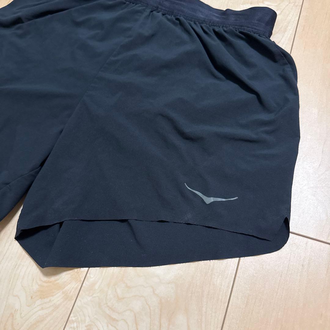 HOKA シングレット パンツ キャップ