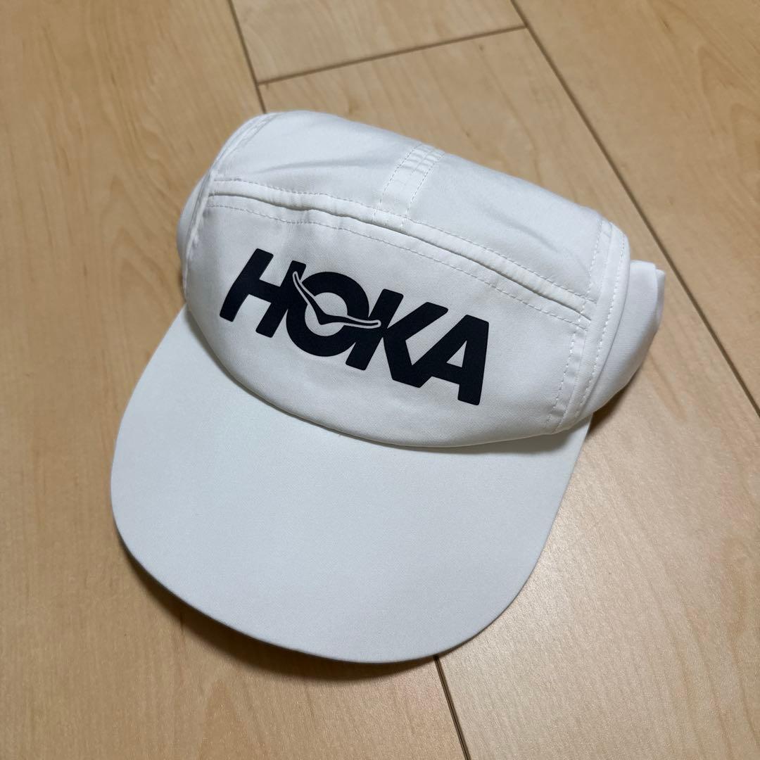 HOKA シングレット パンツ キャップ