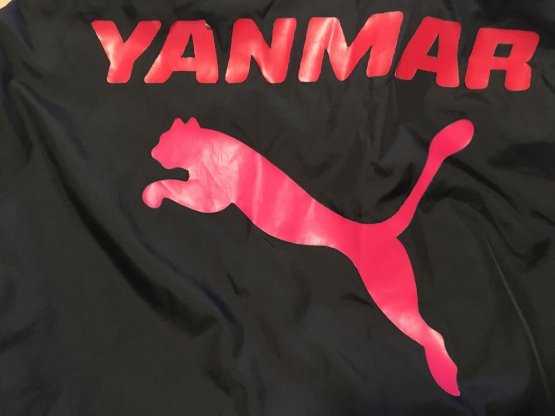 PUMAセレッソ大阪　ジャケット　ウィンドブレーカー