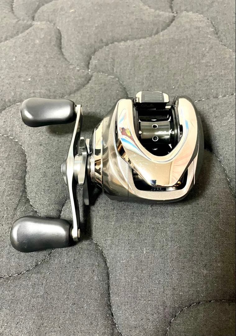 SHIMANO アンタレスDC (右)