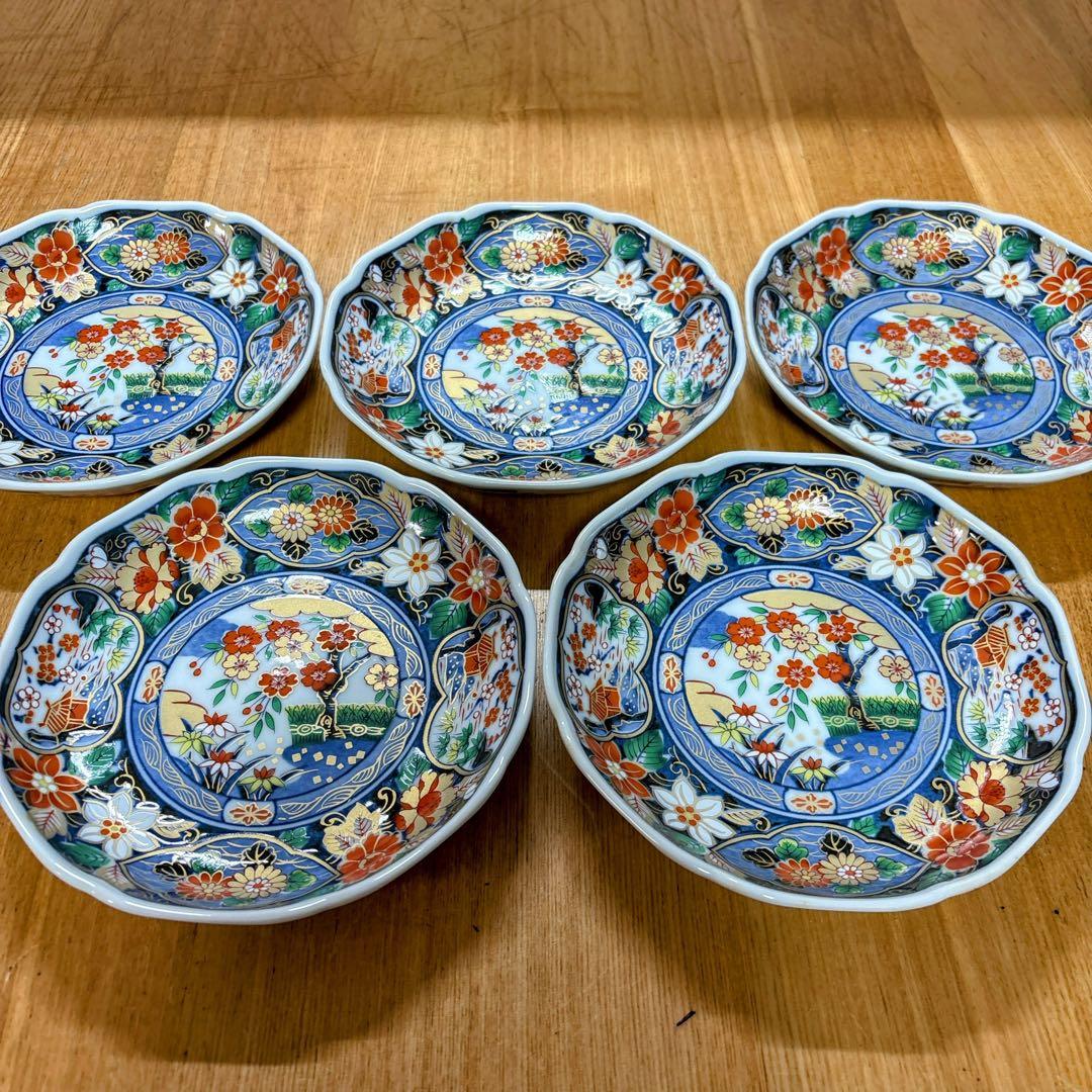 有田焼　高峰窯　金彩　古伊万里　中皿　盛皿　直径16.3cm