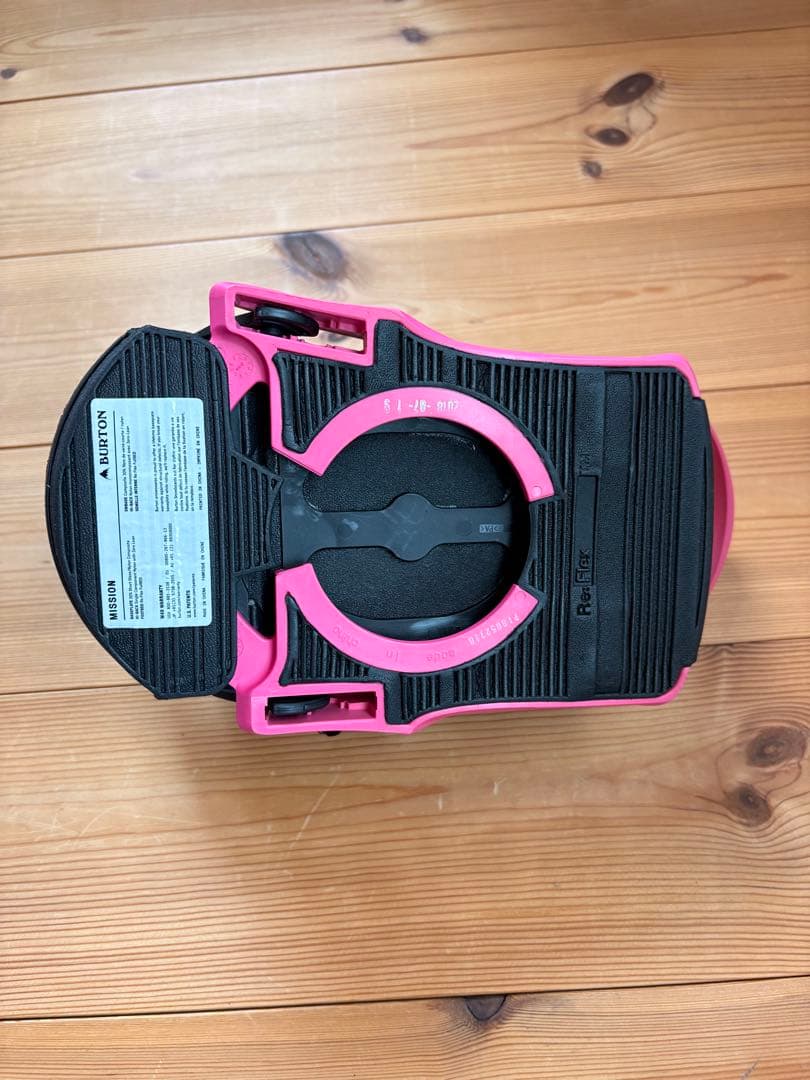 BURTON MISSION Ｓ　バートンミッションＳサイズ 4✖️4