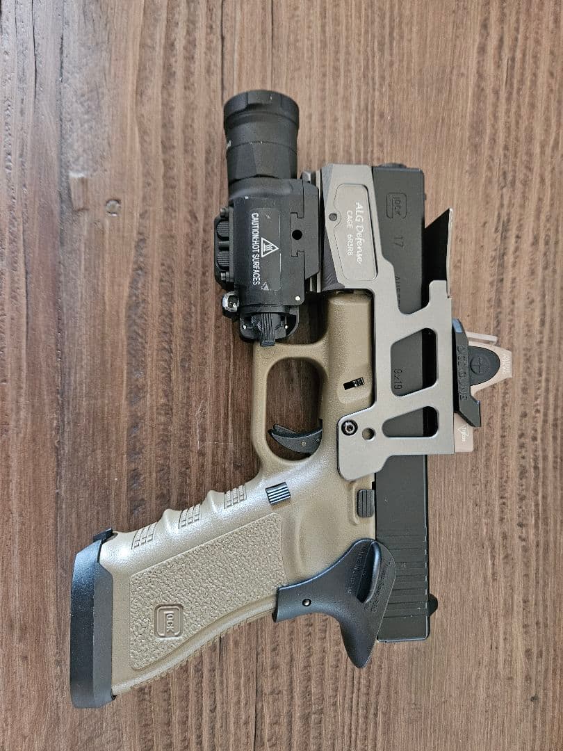 G17カスタム / フラット・ダークアース 【外装カスタム】生産終了レア商品