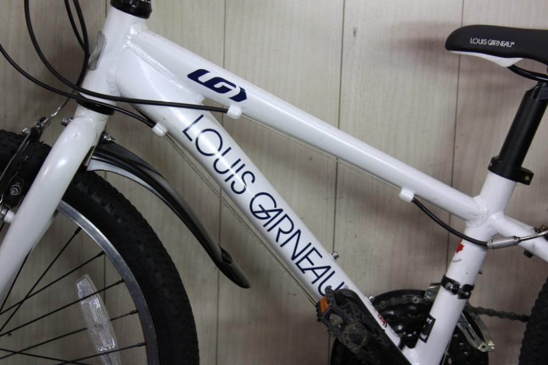 AKR12ページ