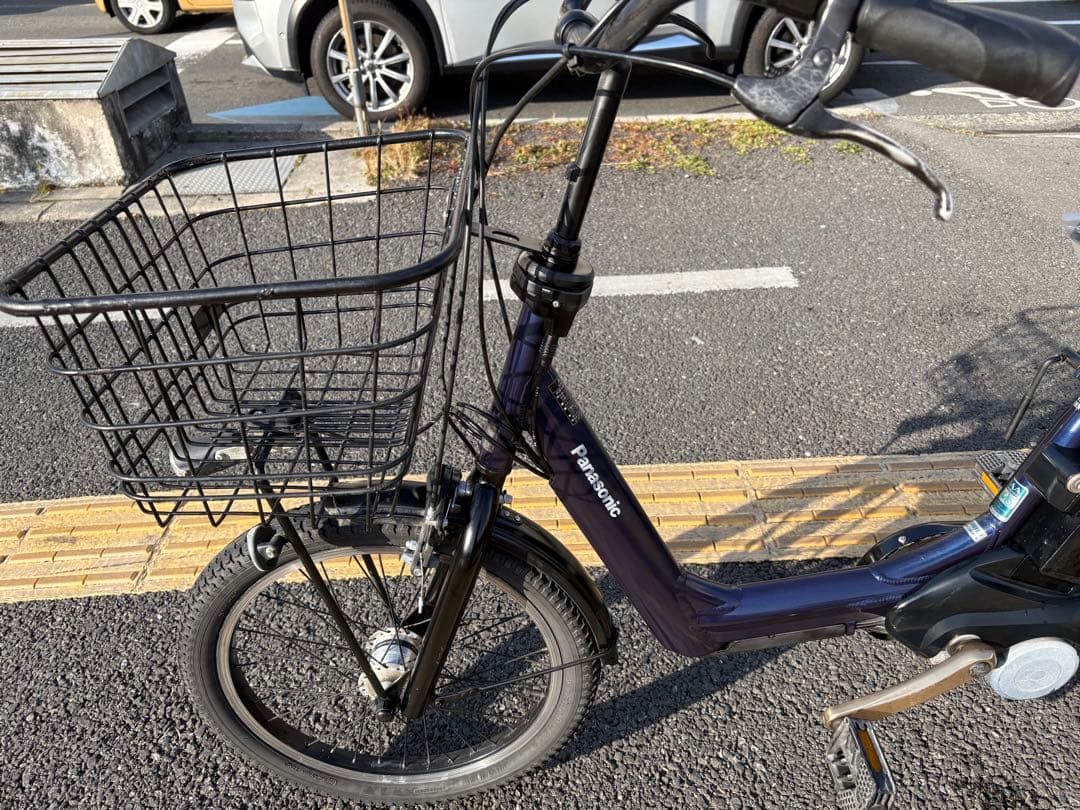 中古20㌅Panasonic電動アシスト自転車　16Ah 大阪　038