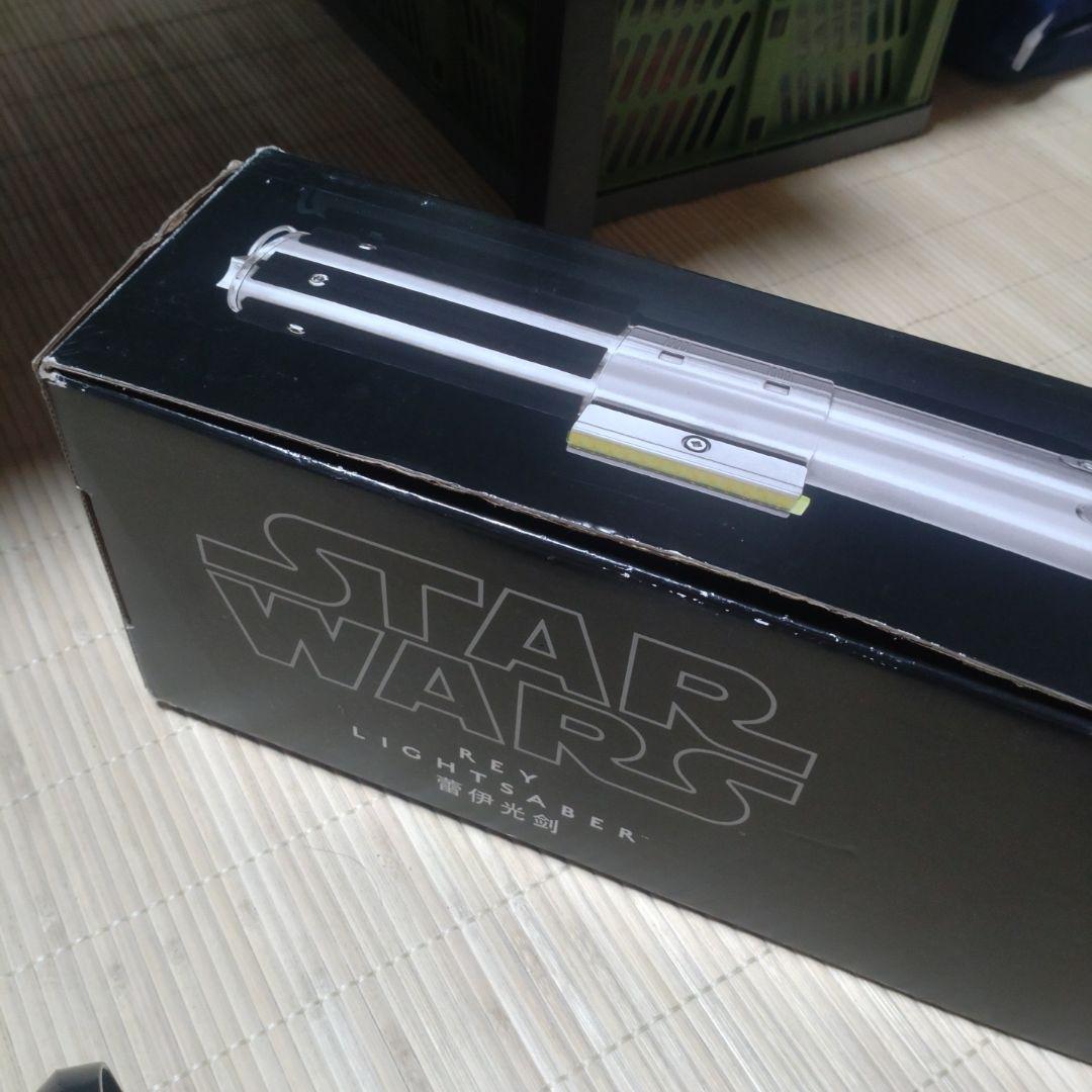 スターウォーズ　レイ　ライトセーバー　レプリカ　1/1　海外ディズニー限定品