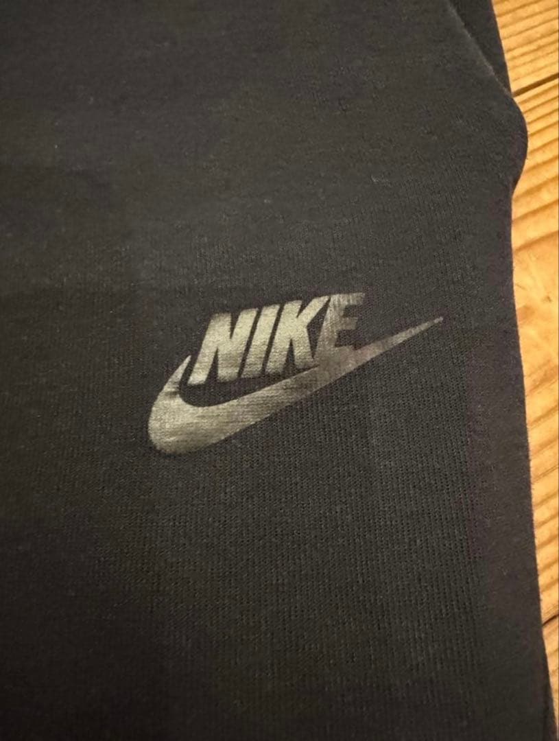 Nike テックフリース黒セットアップ　美品