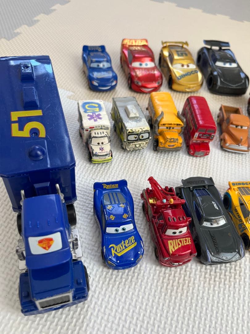 カーズ ミニカー 66台セット
