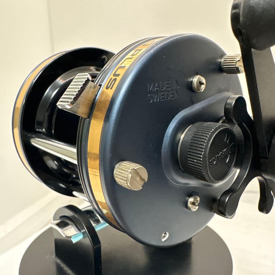 Abu Garcia Ambassadeur 550PLUSベイトリール