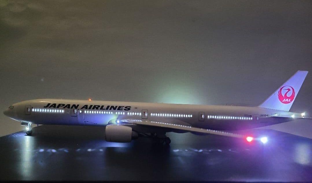 JAL BOEING 777-300 LED仕様完成
