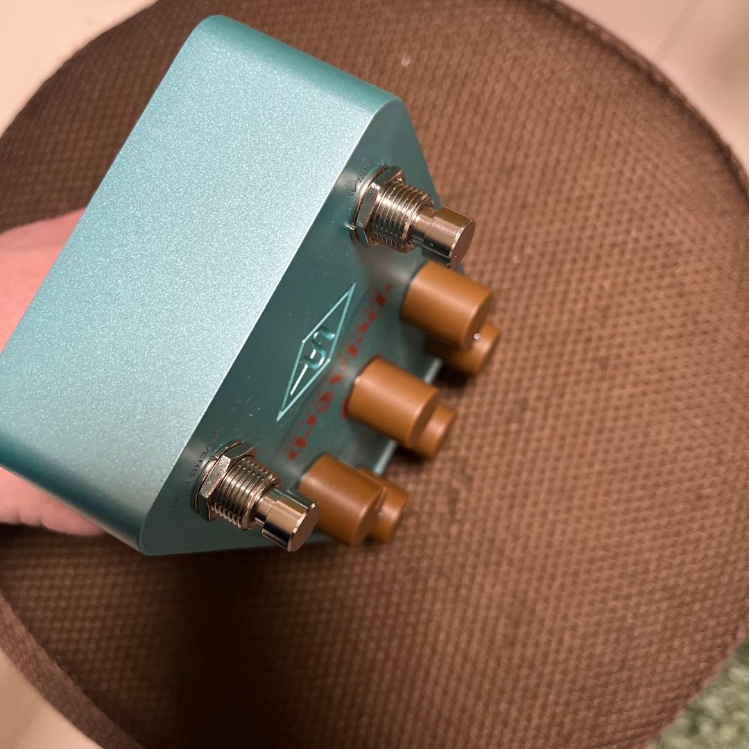 UNIVERSAL AUDIO UAFX Del-Verb 国内正規品