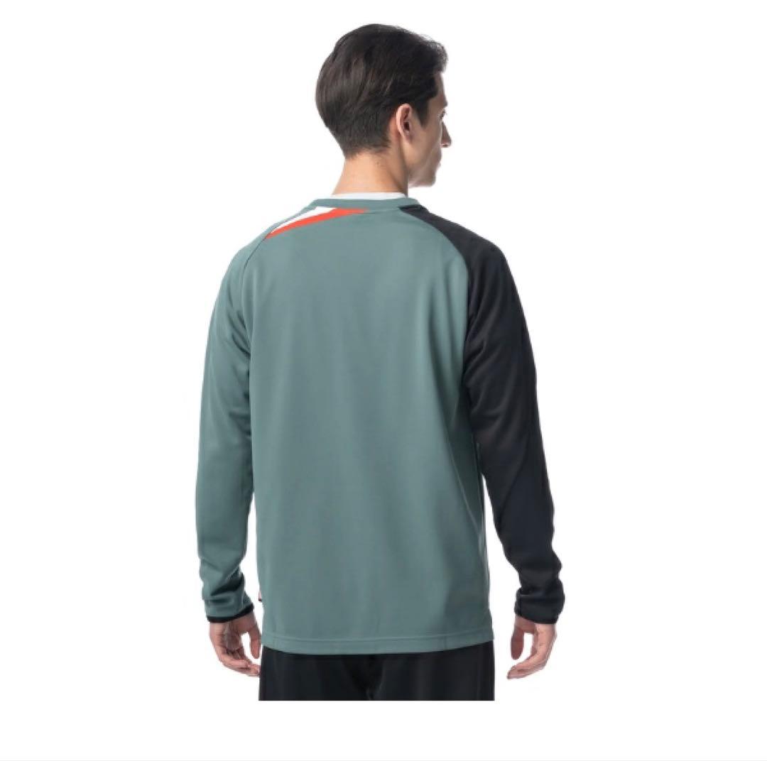 美品　YONEX ライトトレーナー完売品