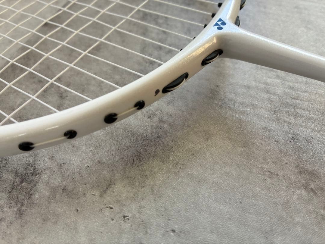 YONEX ASTROX33 アストロクス33 バドミントンラケット　5UG5