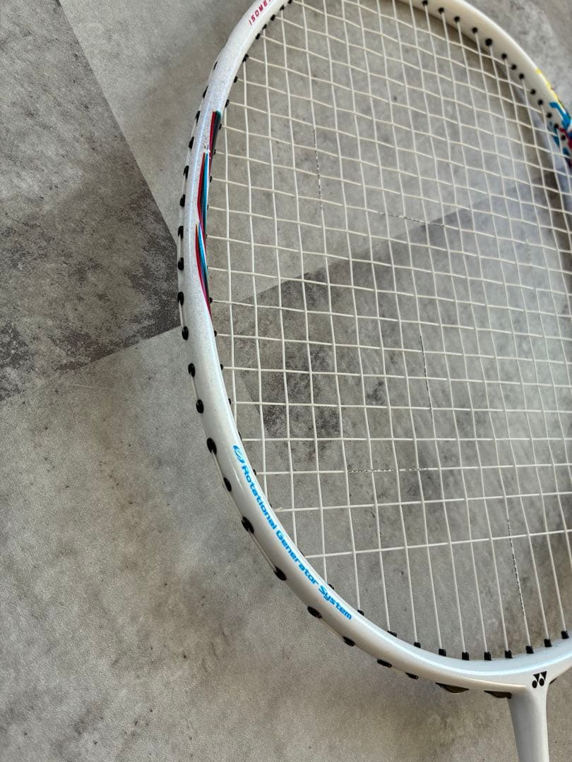 YONEX ASTROX33 アストロクス33 バドミントンラケット　5UG5