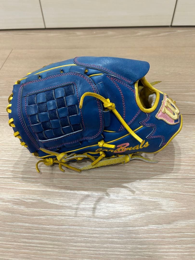 Wilson/ウィルソン　グローブ　　ピッチャー用　左用