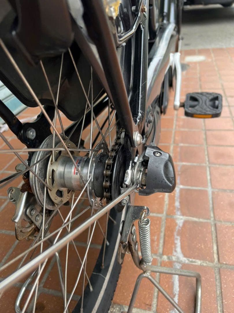 関西限定 子供乗せ電動アシスト自転車ブリヂストン 前のチャイルドシート付き