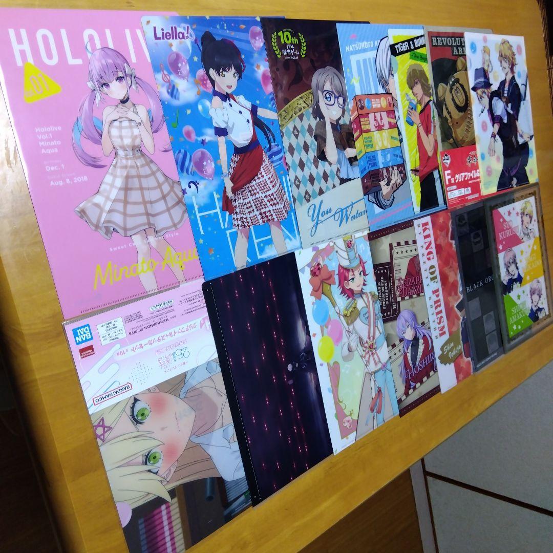 アニメ ノンジャンル 美少女系など　Ａ−４クリアファイル まとめ売り大量２５０枚