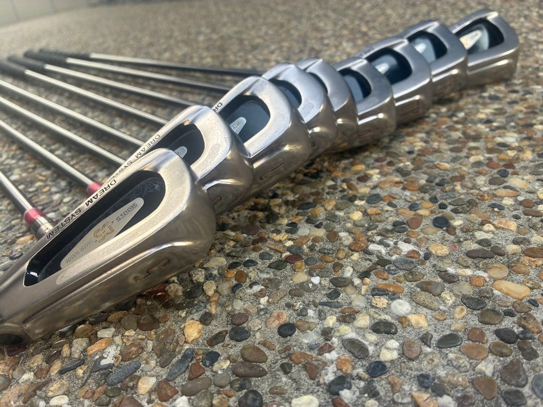 初心者おすすめ　アイアンセット 9本　カーボンシャフト　フレックスS