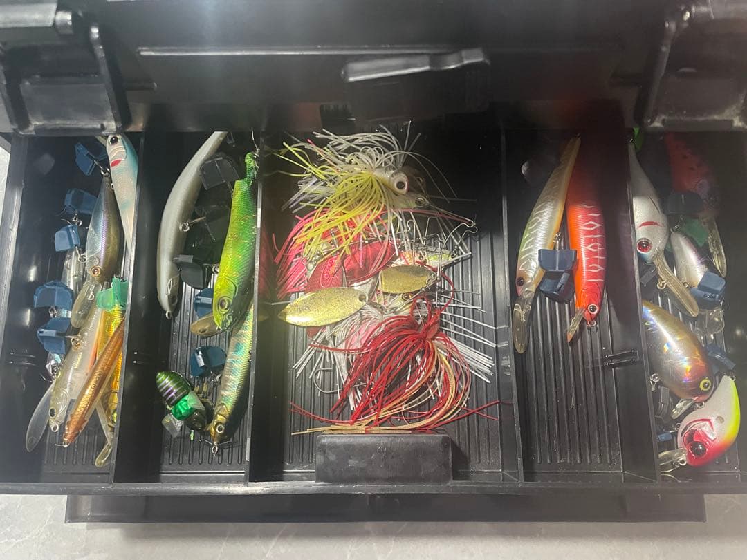 バスルアー　大量☆早い者勝ち☆激安☆バス釣り引退☆人気☆ルアー色々☆新品あり☆